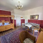 酒店 Jagdschloss Lalendorf