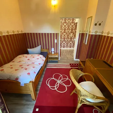 Jagdschloss * Lalendorf