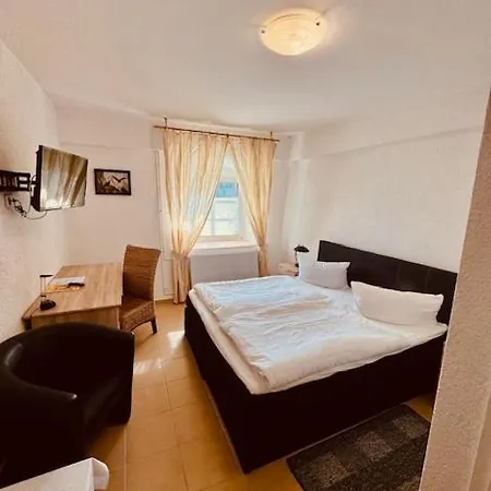 Hotel Jagdschloss *