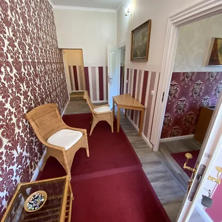 Jagdschloss Отель Lalendorf