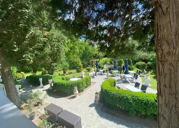 Hotel Jagdschloss *
